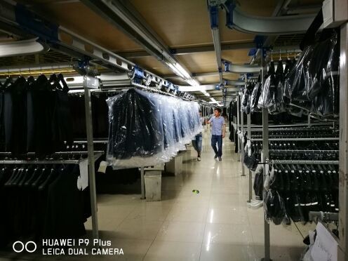 kupować System wieszania odzieży z pionowym przenośnikiem magazynowym Ss online manufacture
